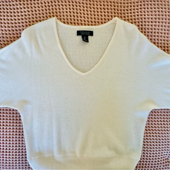TAHARI 100% 2 Ply Cashmere V-Neck Sweater Cream L - Picture 9 of 13